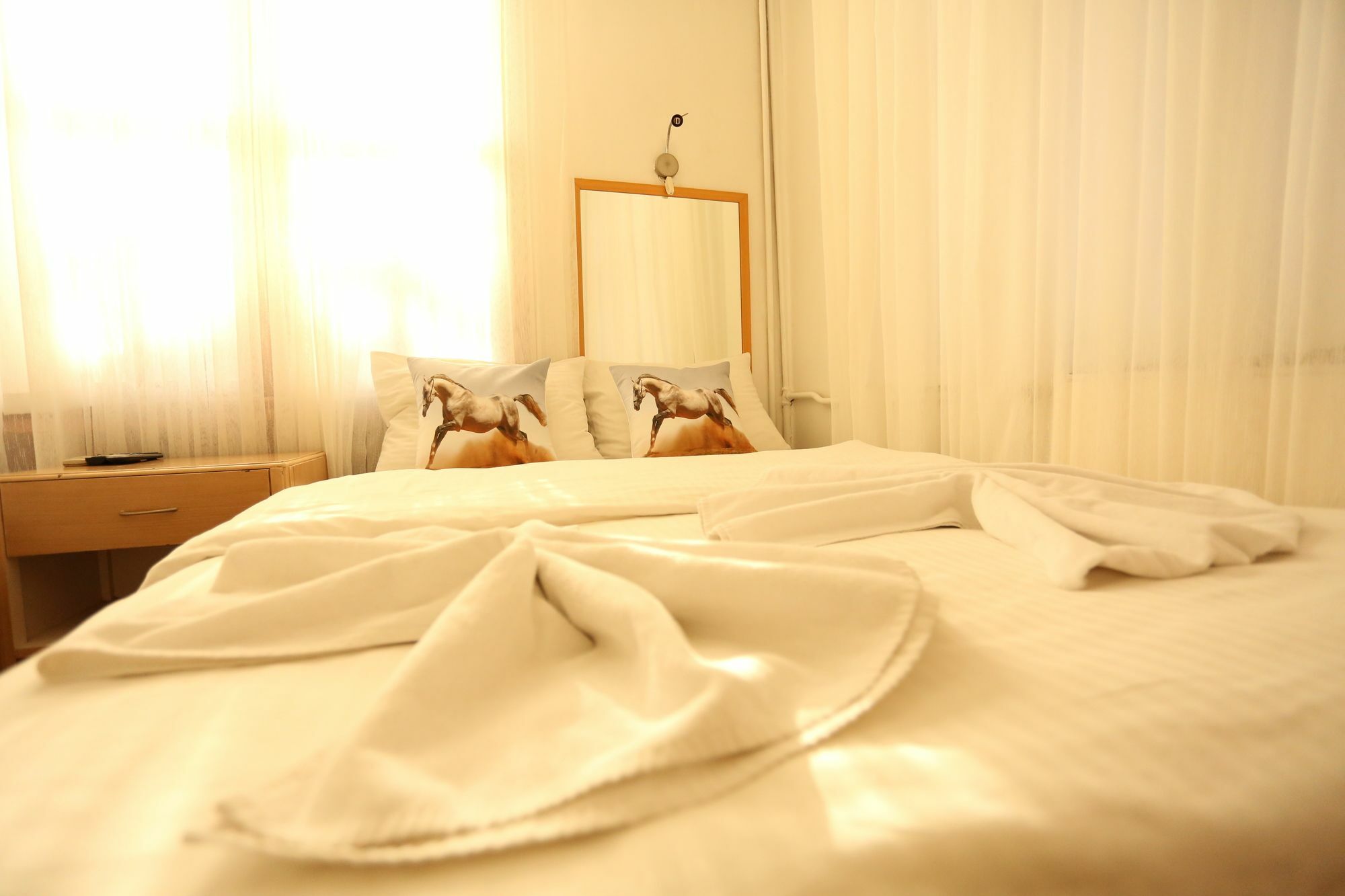 Dos Hermanos Hotel Istanbul Bagian luar foto