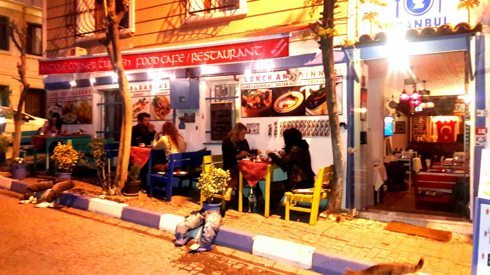 Dos Hermanos Hotel Istanbul Bagian luar foto