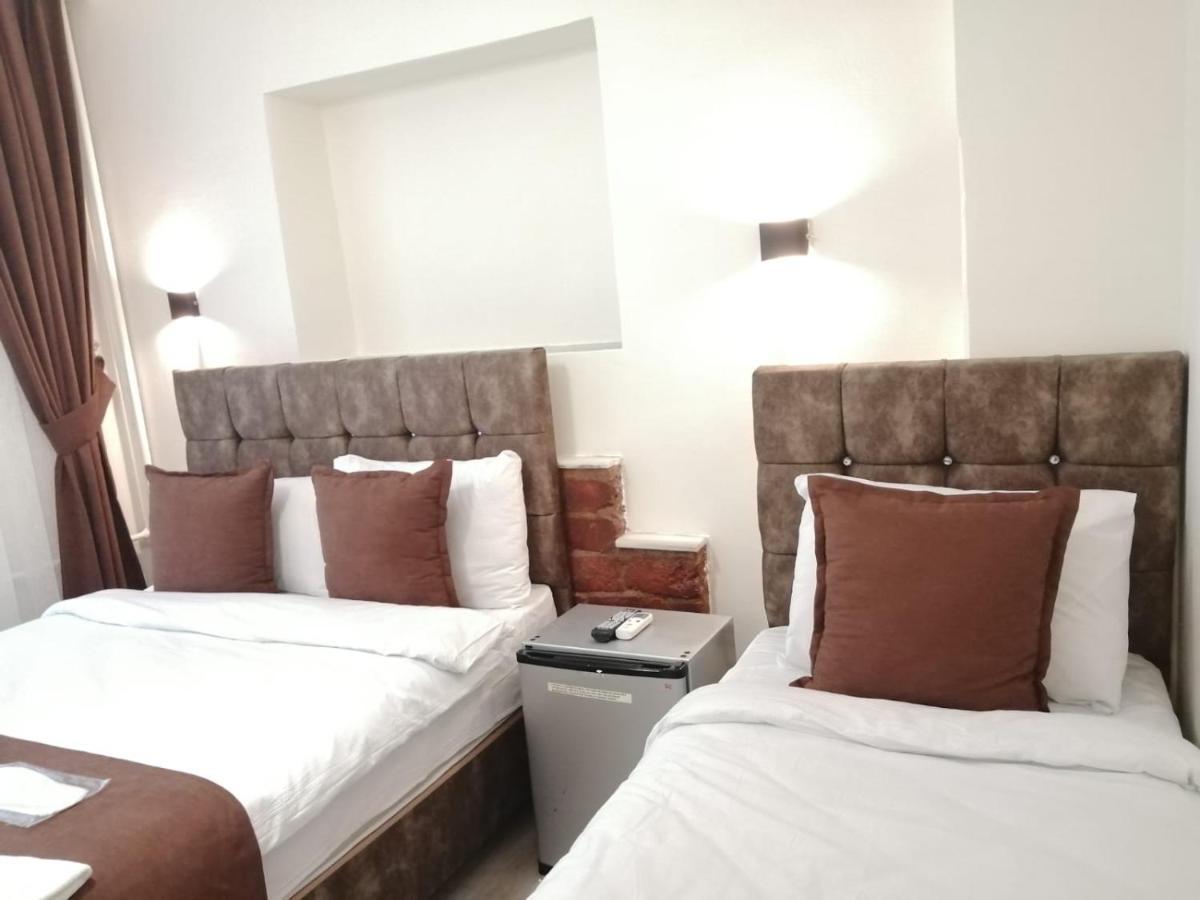 Dos Hermanos Hotel Istanbul Bagian luar foto